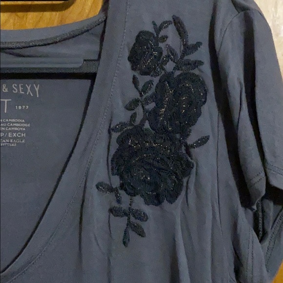 American Eagle Soft & Sexy Tee - Picture 3 of 3